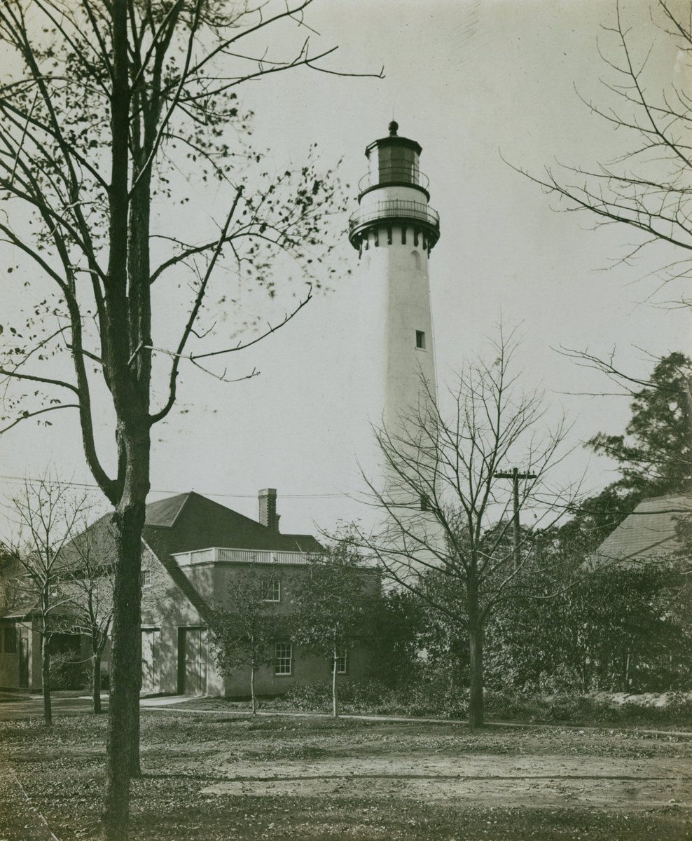 Evanston, IL - File:Grosse Point Lighthouse, Evanston, Illinois, early 20th century (NBY  533).